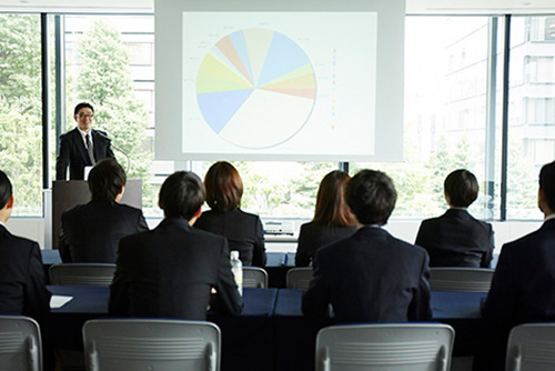 講習会の予約システムならリザエンがおすすめです
